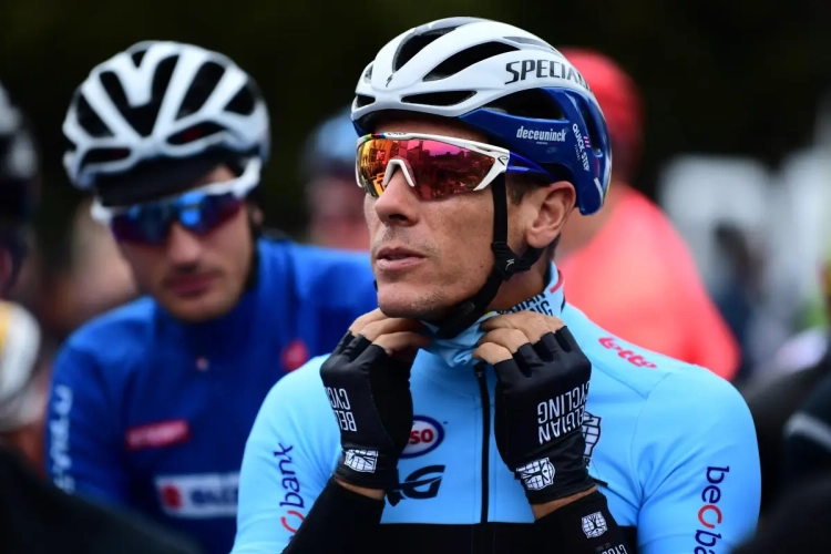 🎥 Catastrophe pour les Belges? Philippe Gilbert à terre!